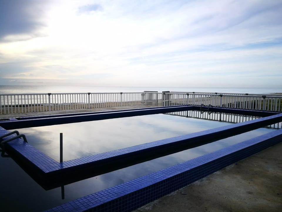 Sea view, Swimming pool, Sunrise