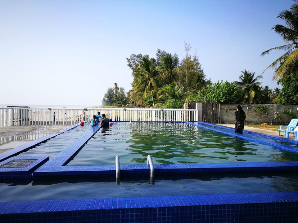 Activities, Sea view, Swimming pool, Family