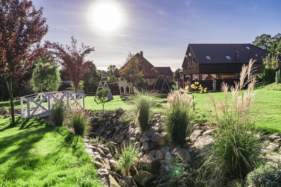 Property building, Spring, Day, Natural landscape, Garden, Garden view