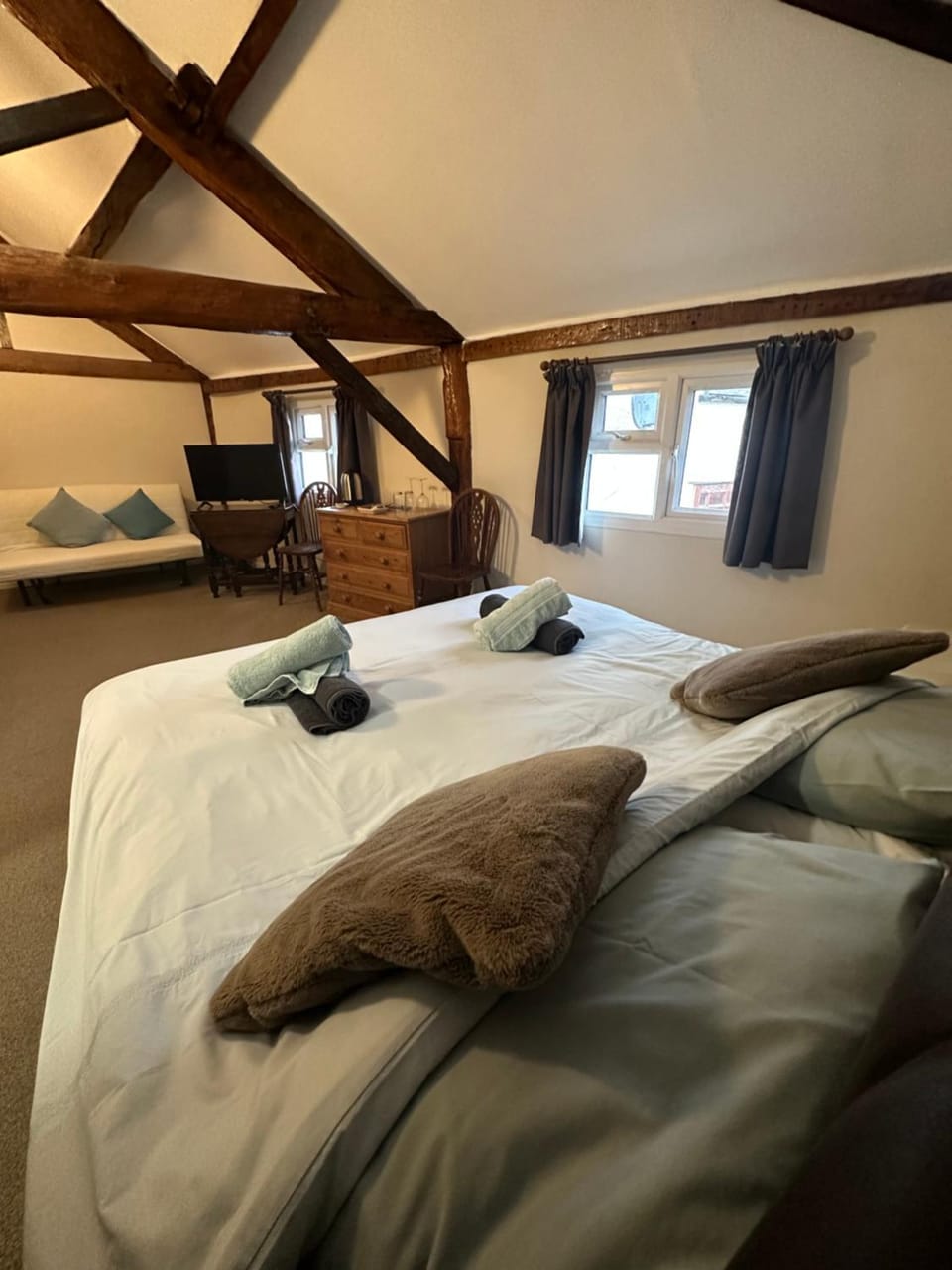 36 Heritage House Bed and Breakfast in Wales