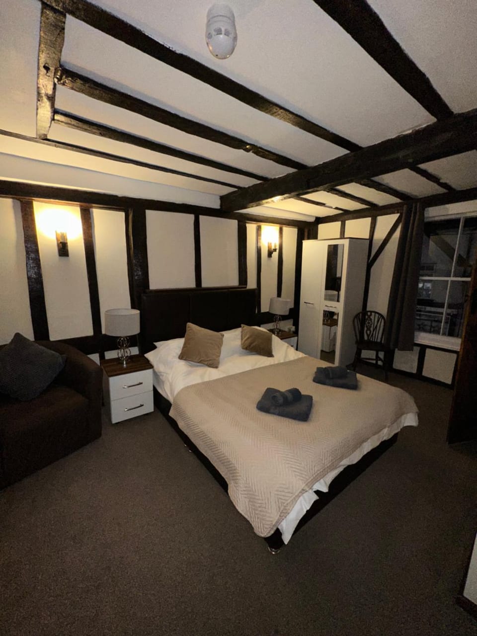 36 Heritage House Bed and Breakfast in Wales