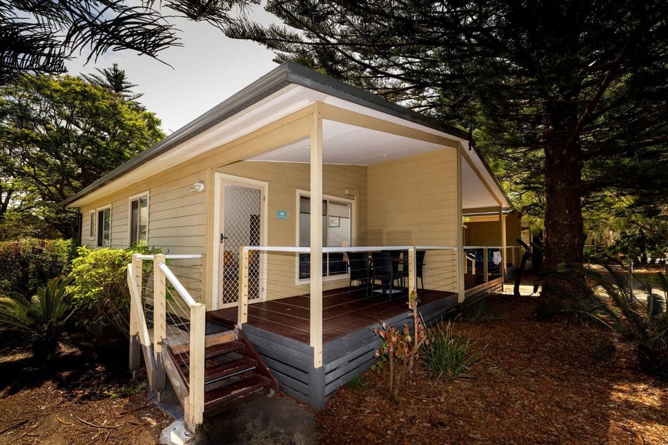 Big4 Sydney Lakeside Holiday Park Campground/ 
RV Resort in Pittwater Council