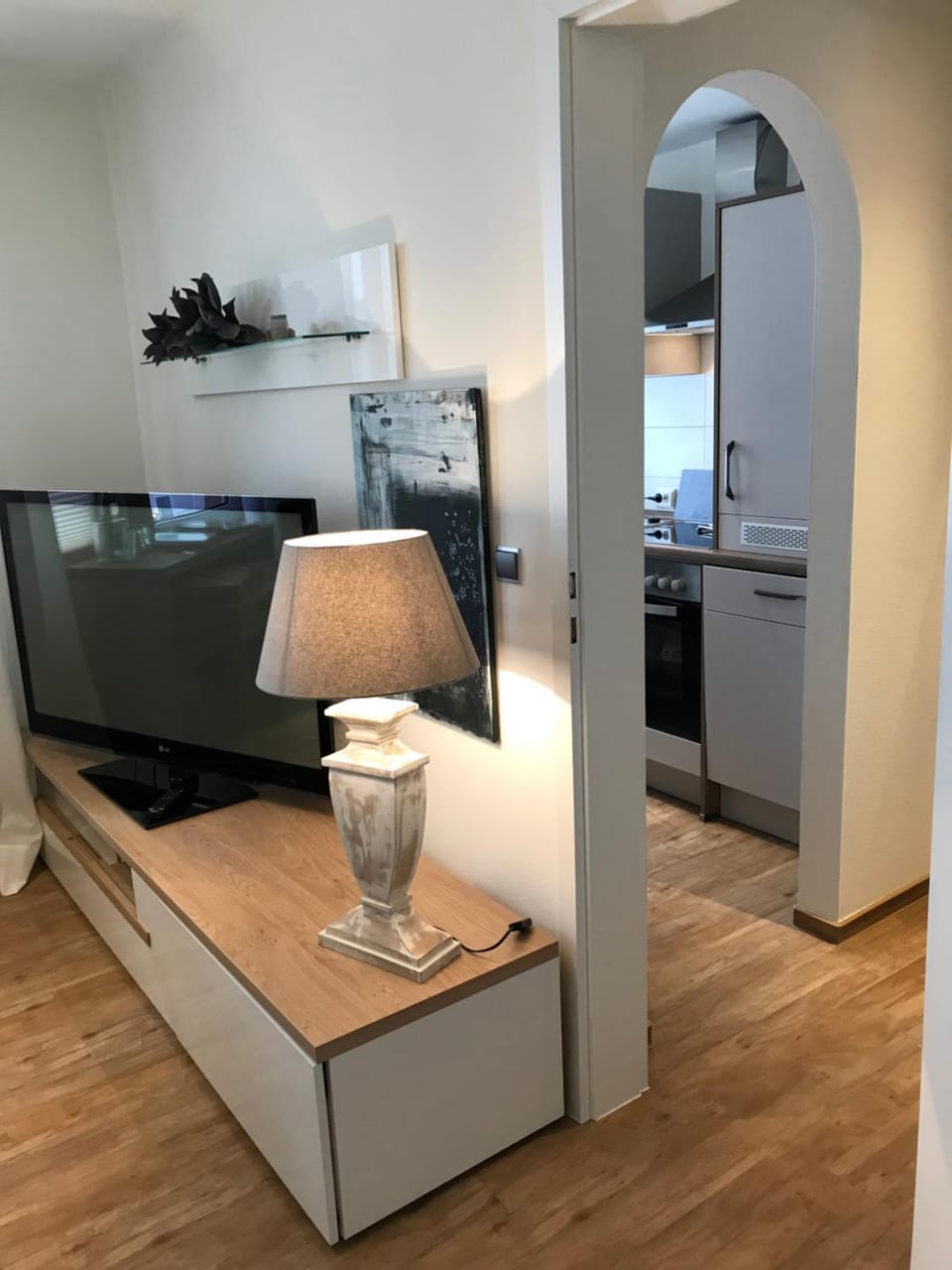 TV and multimedia, Kitchen or kitchenette
