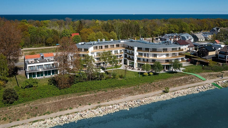 Property building, Bird's eye view, Beach