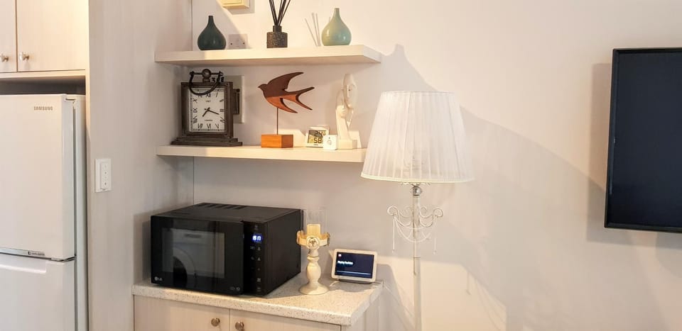 Kitchen or kitchenette, On site