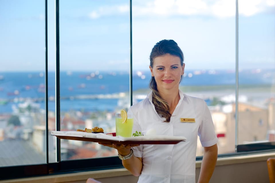 Staff, Restaurant/places to eat, Balcony/Terrace, Lounge or bar, Buffet breakfast, Alcoholic drinks, Non alcoholic drinks
