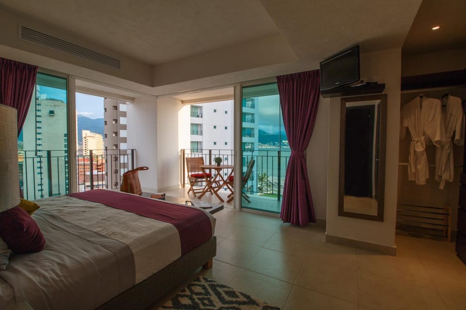 910-3000 Grand Venetian P.V. Apartment in Puerto Vallarta