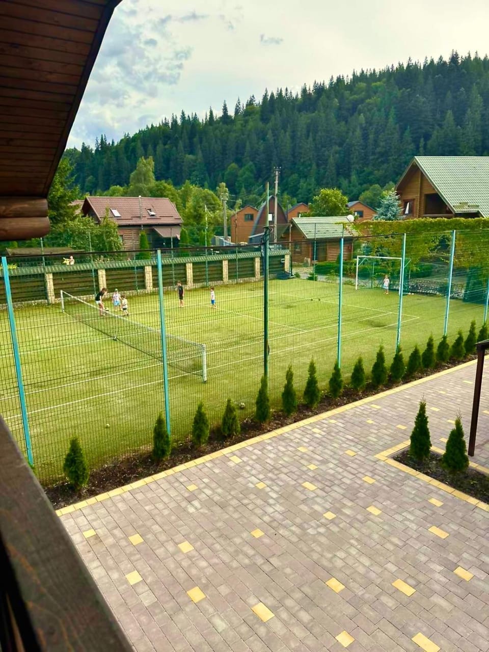 Tennis court