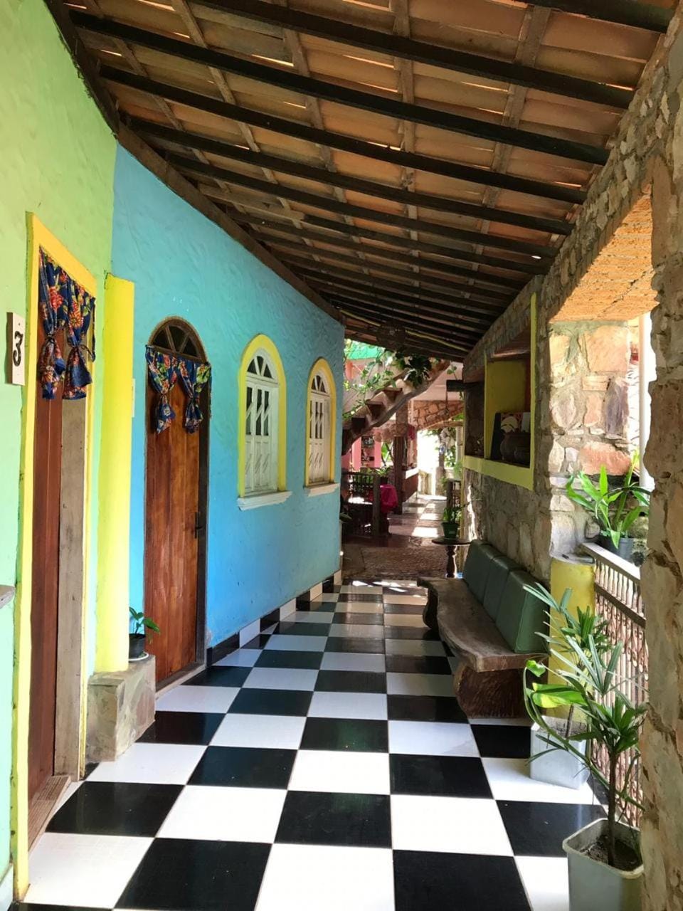 Facade/entrance