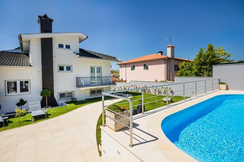 Casa de Monsanto Lamego Bed and Breakfast in Portugal