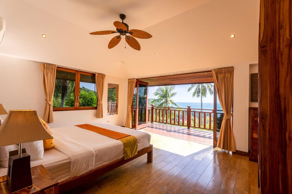 Bedroom, Sea view