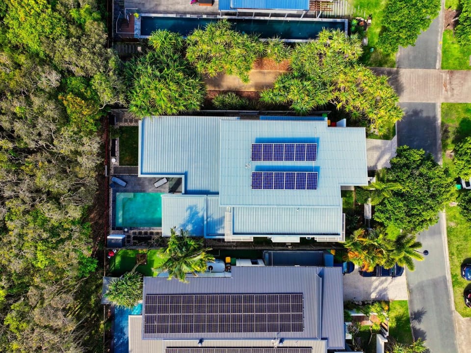 Property building, Bird's eye view