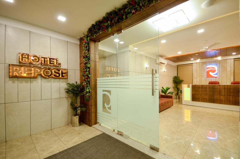 Hotel Repose Inn in Ahmedabad