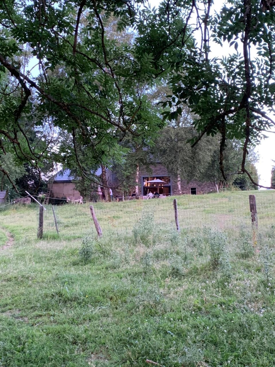 Ferme du Grand Frêne House in Wallonia, Belgium
