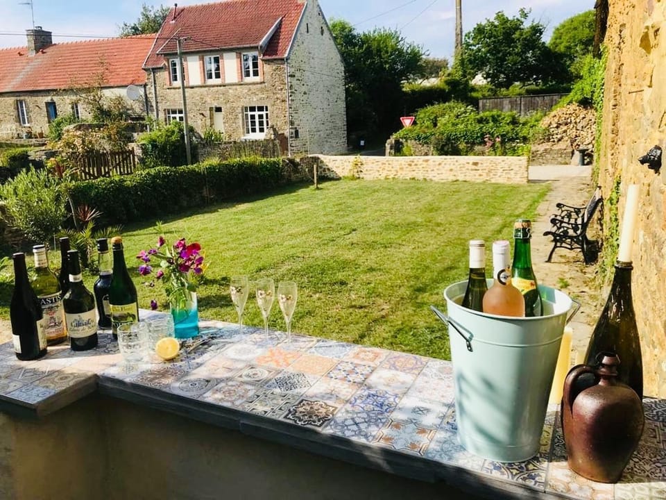 Garden, Lounge or bar