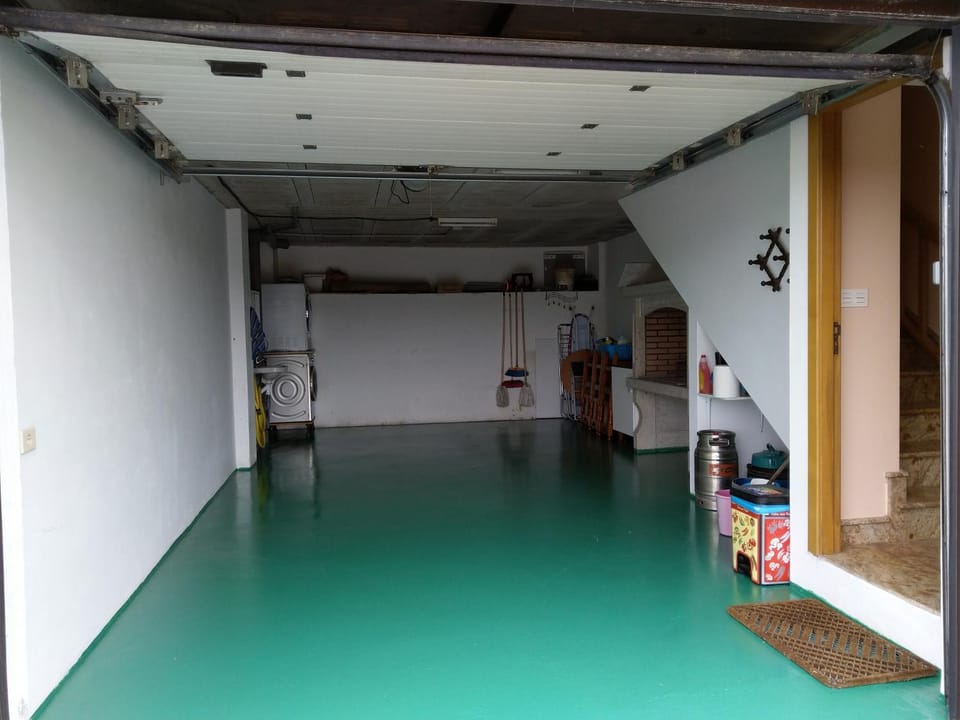 Facade/entrance, BBQ facilities