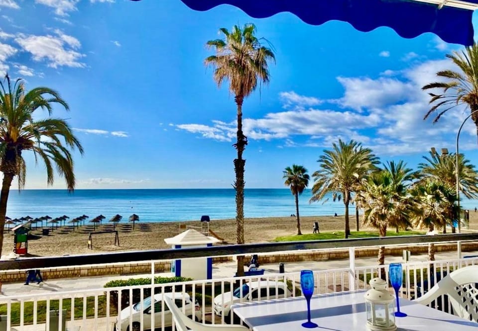 Nearby landmark, Day, Natural landscape, View (from property/room), Balcony/Terrace, Balcony/Terrace, Beach, Sea view