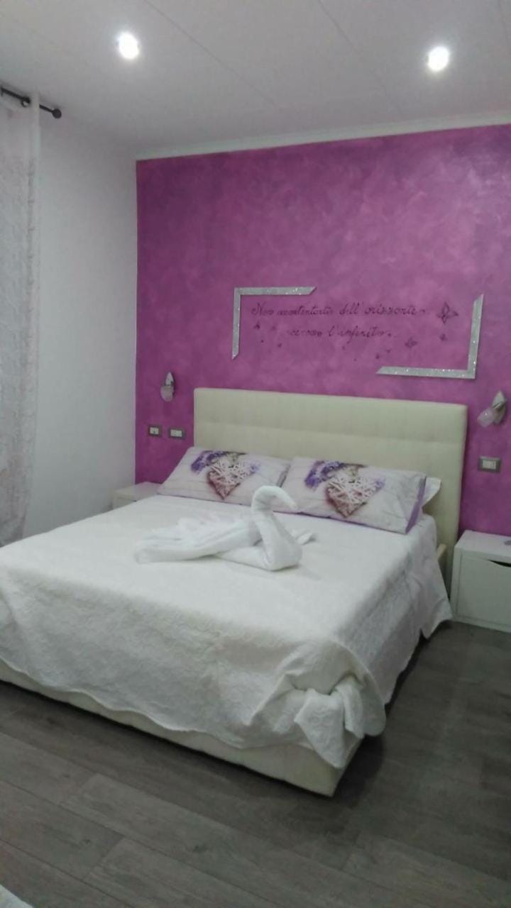 Dolce Vita Lovely Suites Bed and Breakfast in Emilia-Romagna
