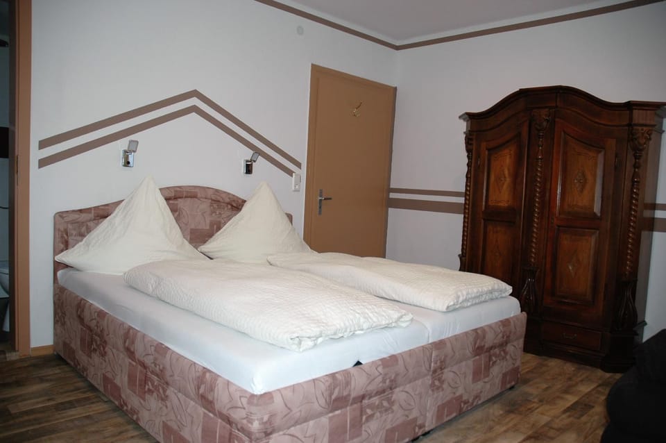 Dinkelsbühler Hof Inn in Baden-Württemberg