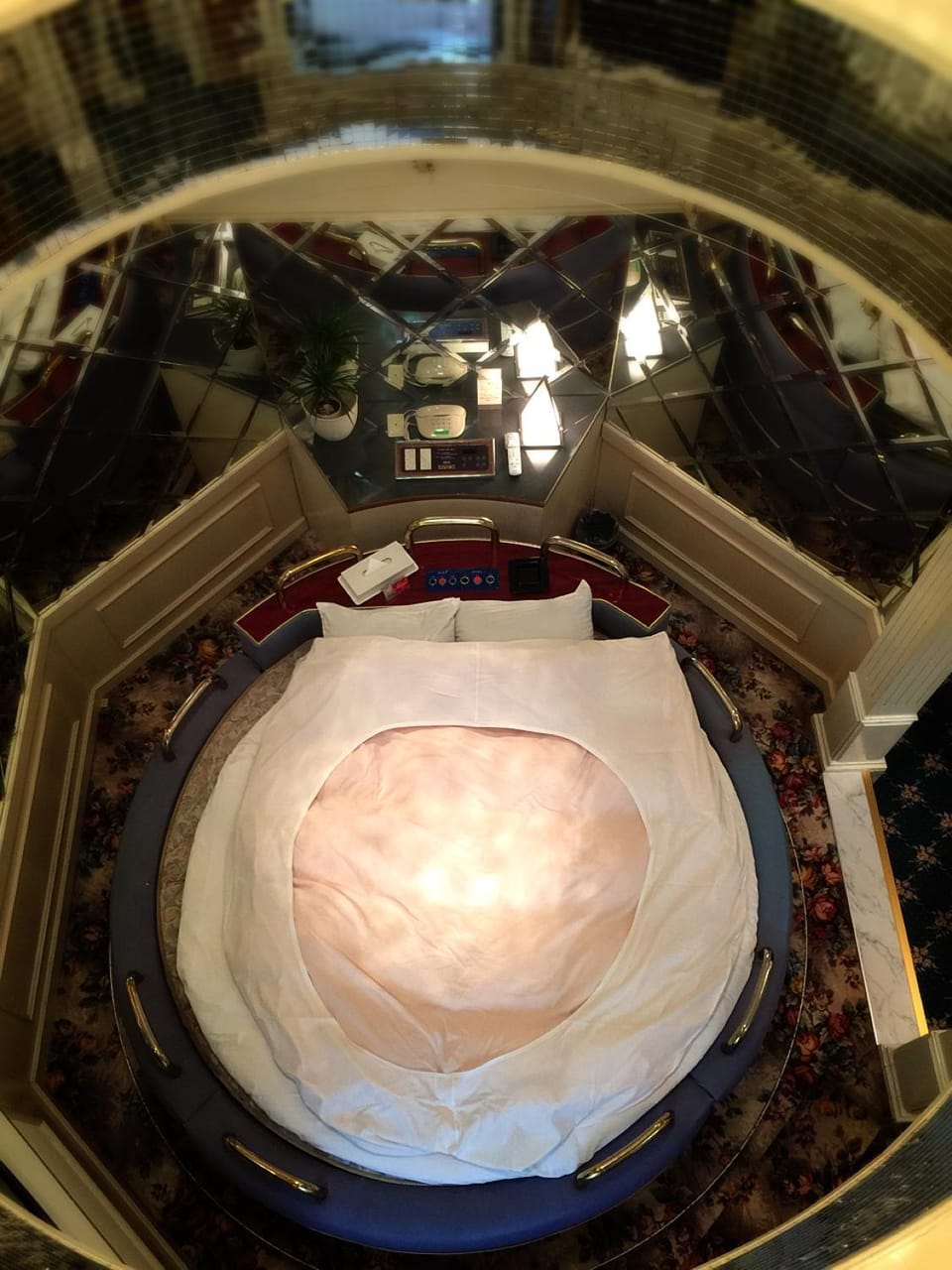 Bed, Decorative detail