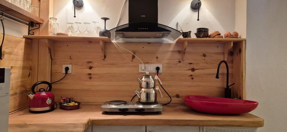 Kelebek Ayvalık Bed and Breakfast in İzmir Province