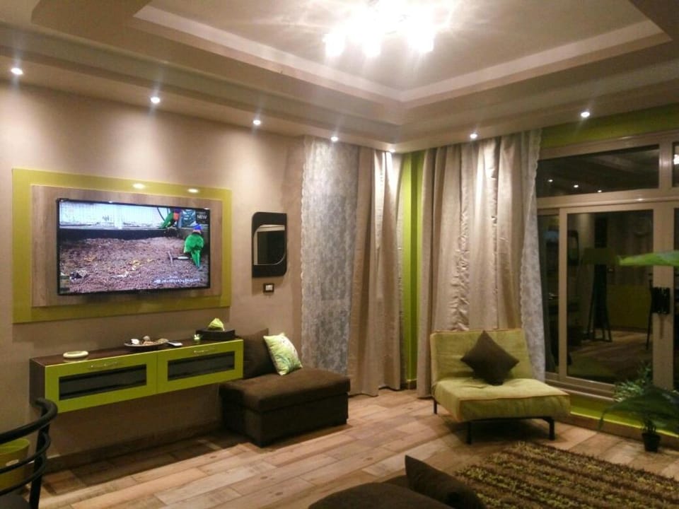 Luxury Mamoura Alexandria Apartment شقة فاخرة بجنينة خاصة بالمعمورة الشاطئ بالإسكندرية Apartment in Alexandria