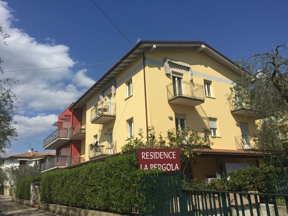 APPARTAMENTI Residence La Pergola Apartment hotel in Malcesine