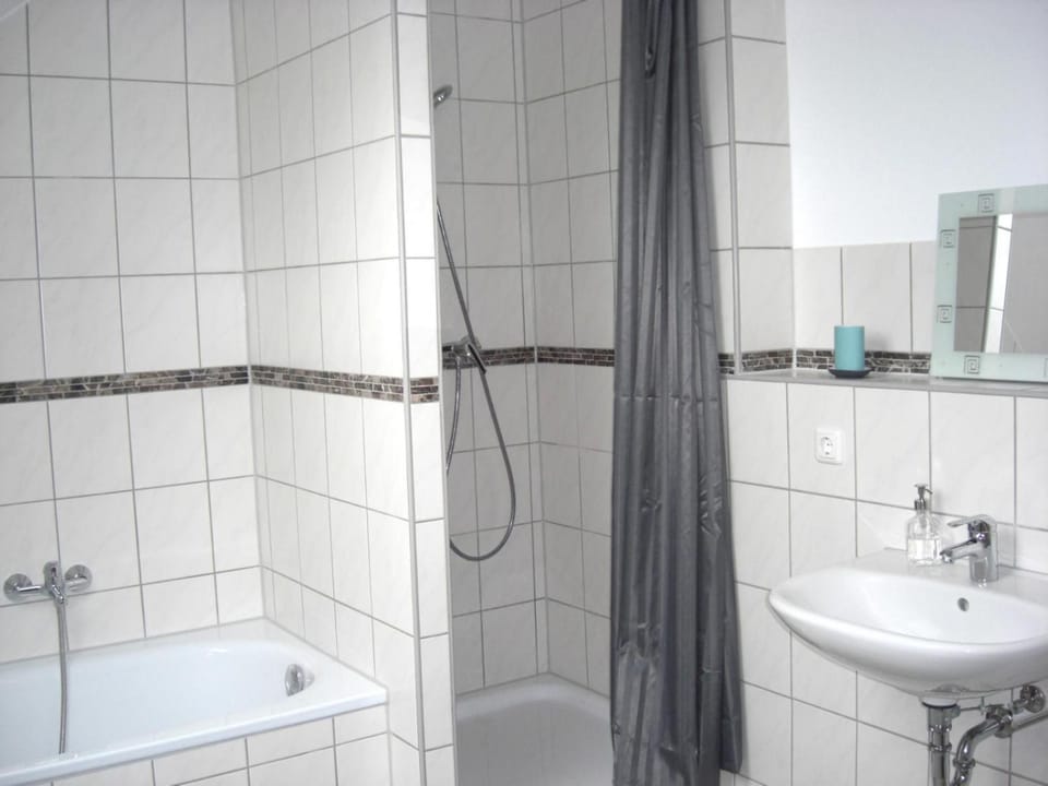 Shower, Bathroom, Bath