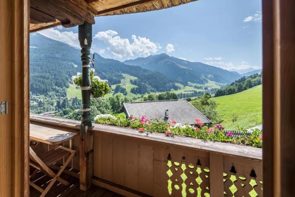 Property building, View (from property/room), View (from property/room), Balcony/Terrace