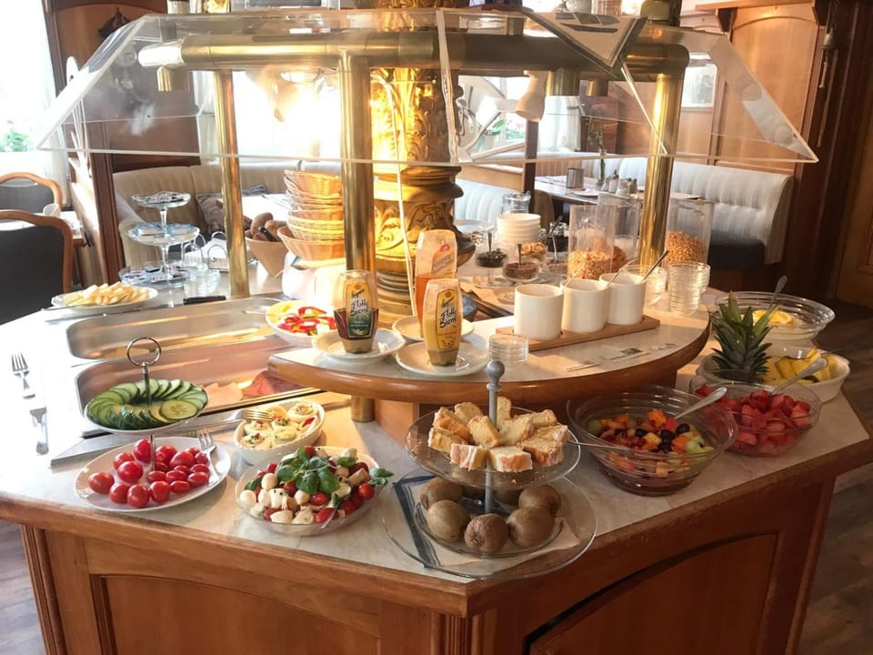 Buffet breakfast