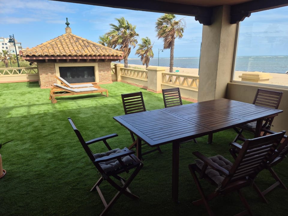 TOP APARTMENT! Frente al mar y gran terraza Apartment in Costa de la Luz