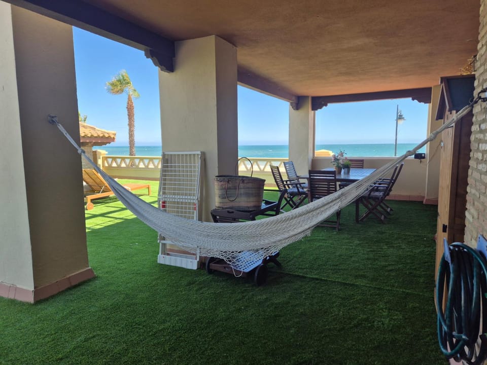 TOP APARTMENT! Frente al mar y gran terraza Apartment in Costa de la Luz
