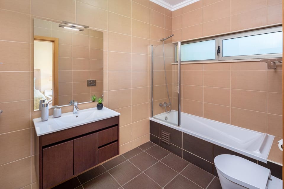 Bathroom, Bedroom