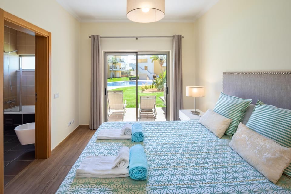 Bathroom, Balcony/Terrace, Bedroom