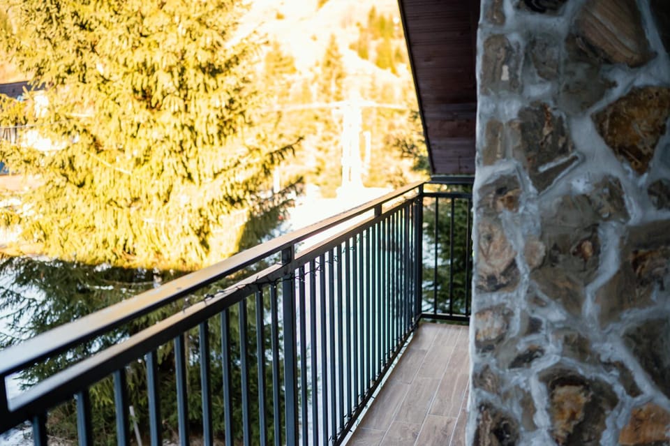 Natural landscape, View (from property/room), Balcony/Terrace