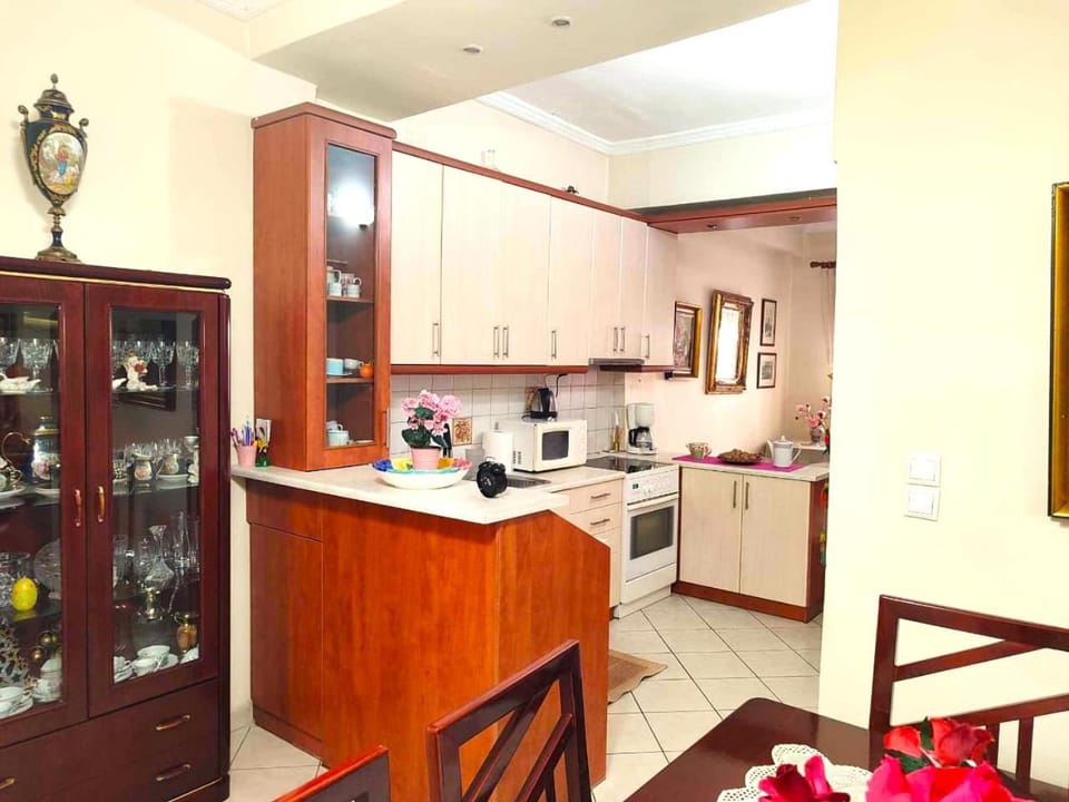 microwave, oven, stove, kitchen