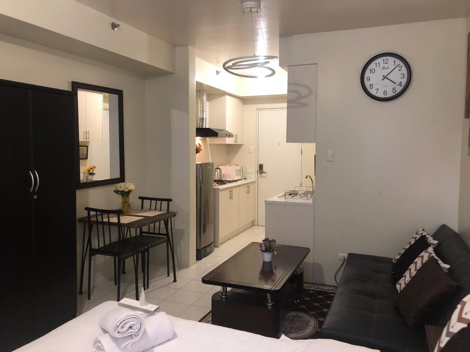 Centropolis Apartment hotel in Muntinlupa