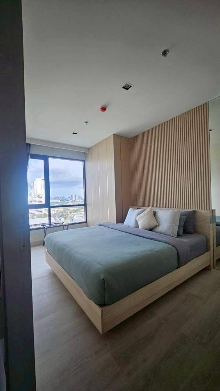 Kuno - 2Br, Beachfront Jomtien Apartment in Pattaya City