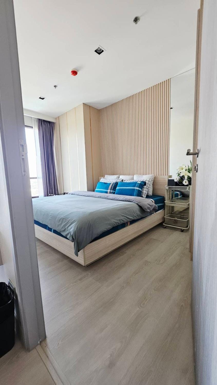 Kuno - 2Br, Beachfront Jomtien Apartment in Pattaya City