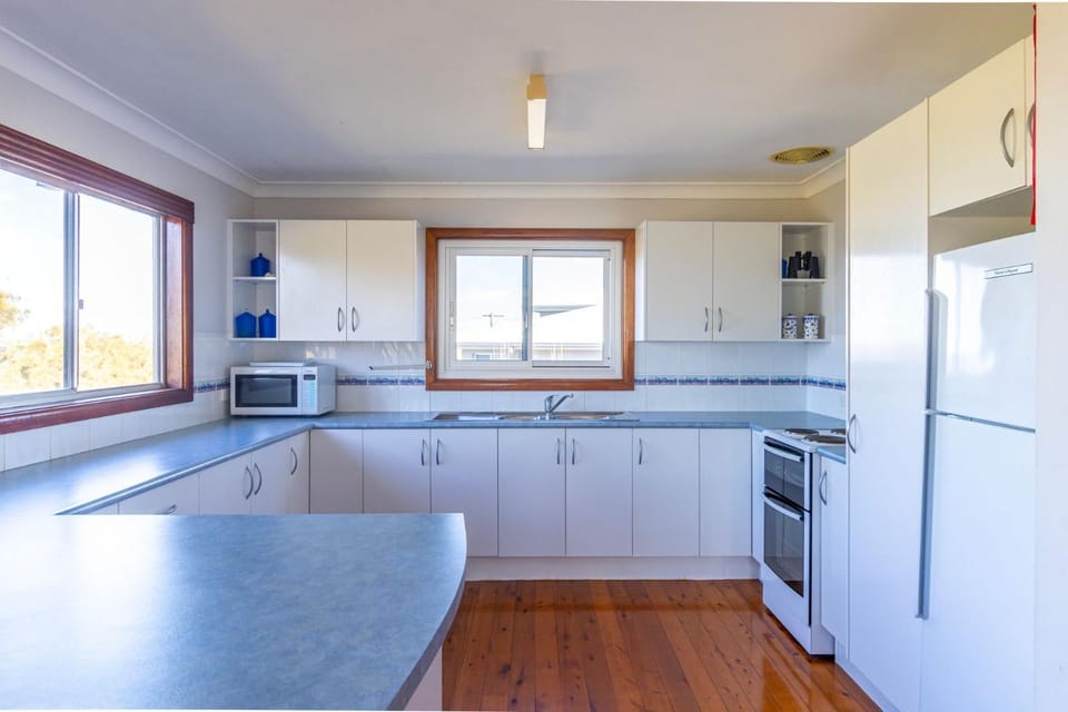 Berrara Cove Beach House House in Berrara
