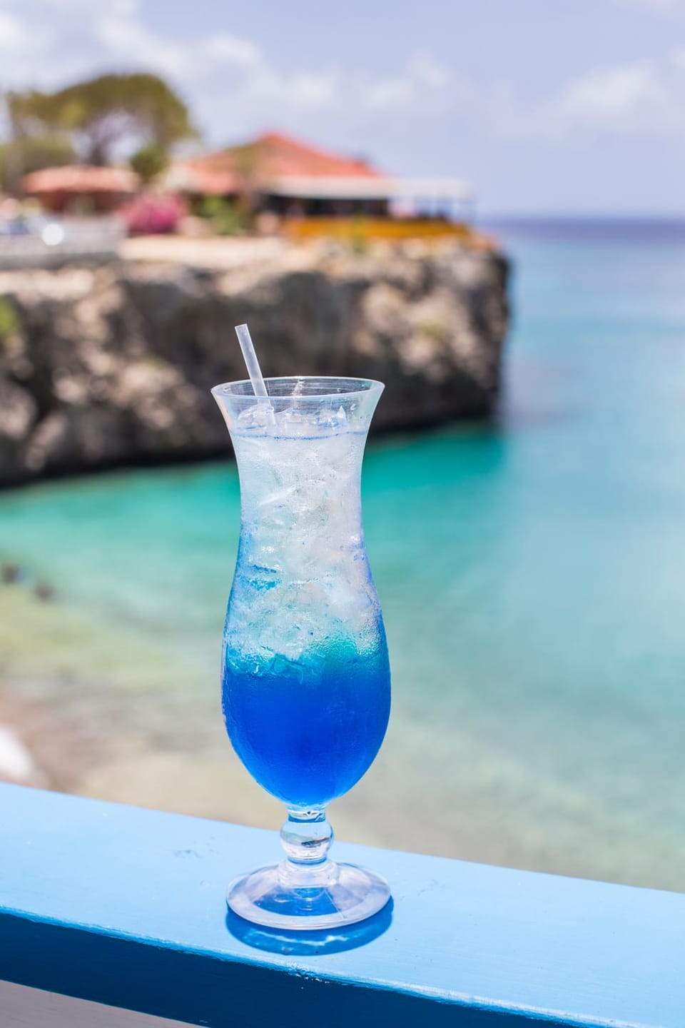 Sea view, Alcoholic drinks