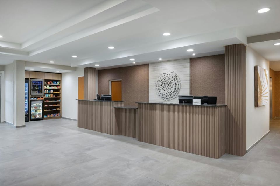 Lobby or reception, Lobby or reception