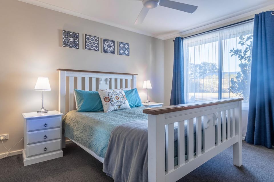 The Waterfront on Teal House in Sussex Inlet