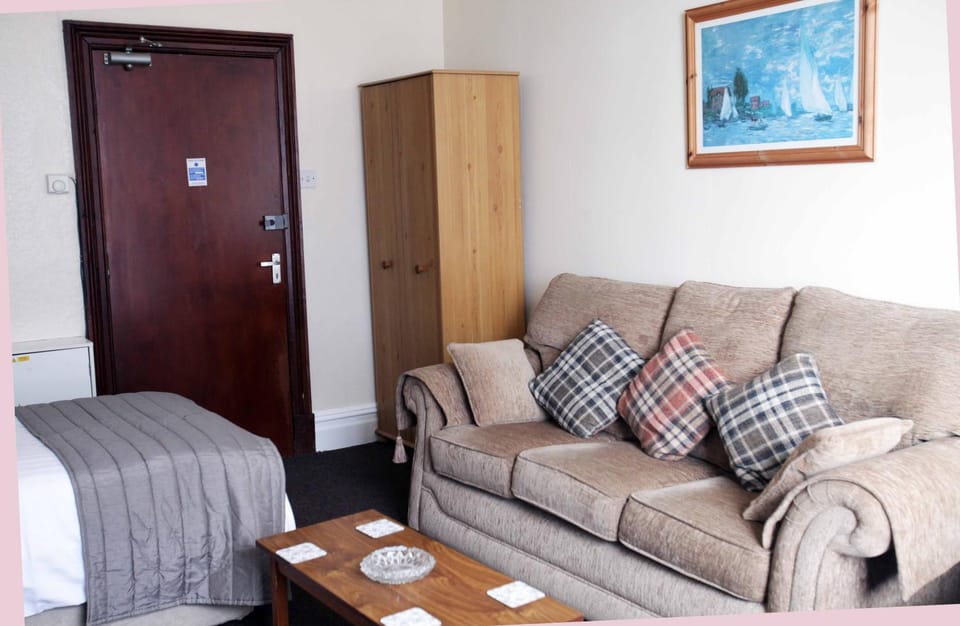 Property building, Seating area, Family, Family, Family, fireplace