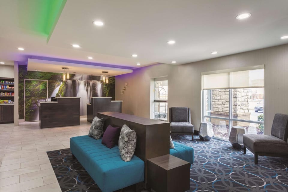 Lobby or reception, On site