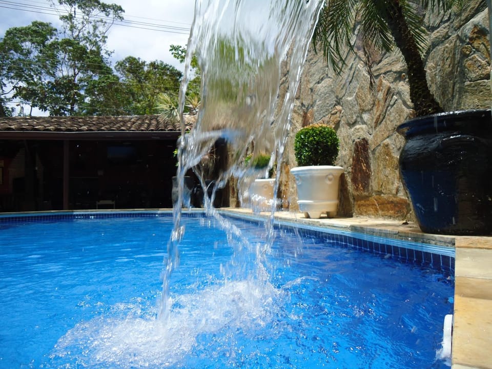 Swimming pool, Swimming pool