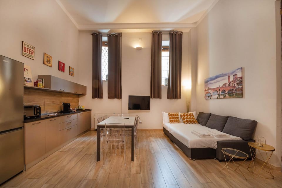 Kitchen or kitchenette, Living room, Dining area