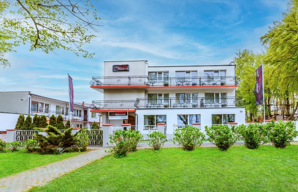 Property building, Garden