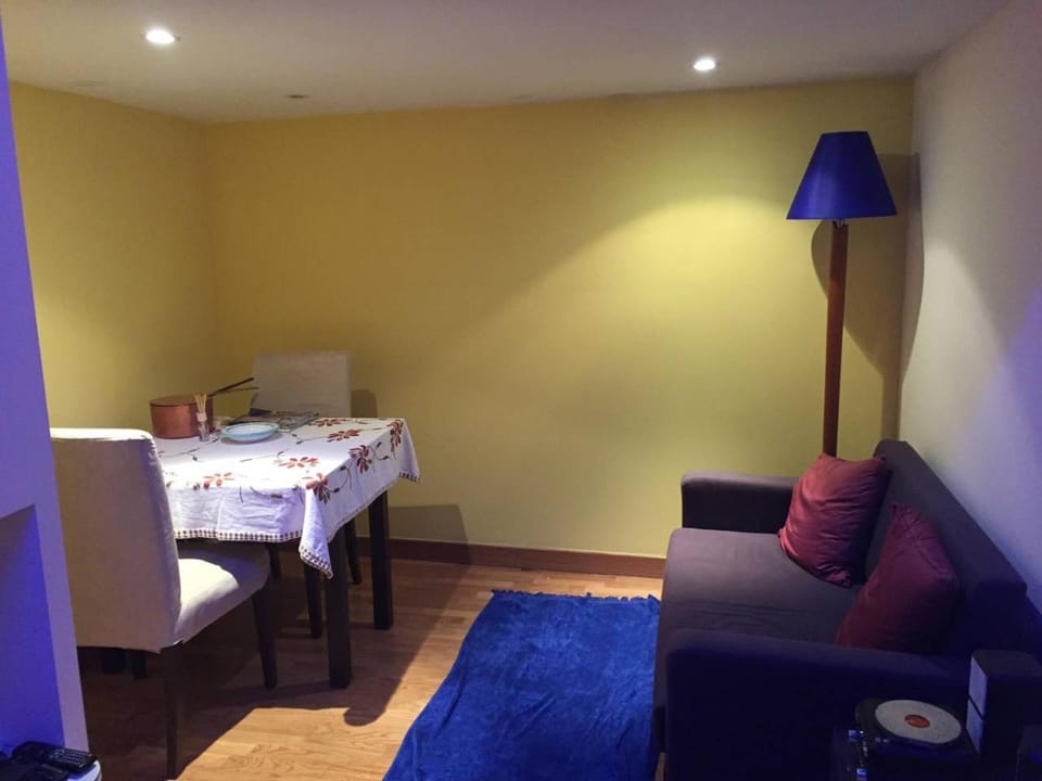 Communal lounge/ TV room, Living room