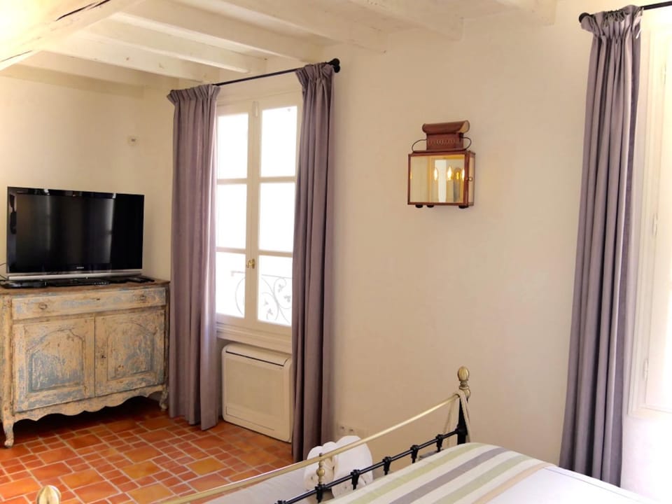 Maison De La Tour Villa in Antibes
